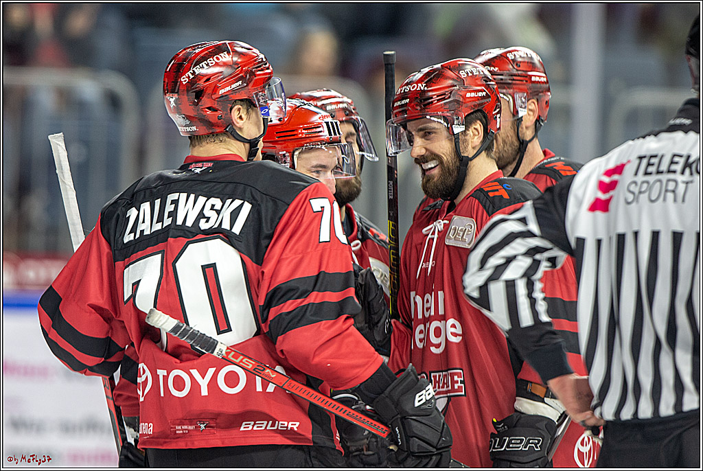 DEL; Koelner Haie - Schwenninger Wild Wings, 06.12.2018